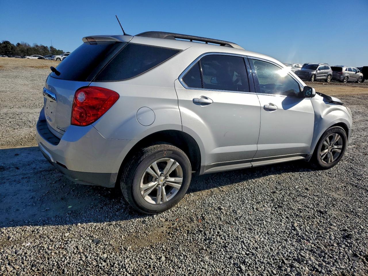 2014 CHEVROLET EQUINOX LT photo 3