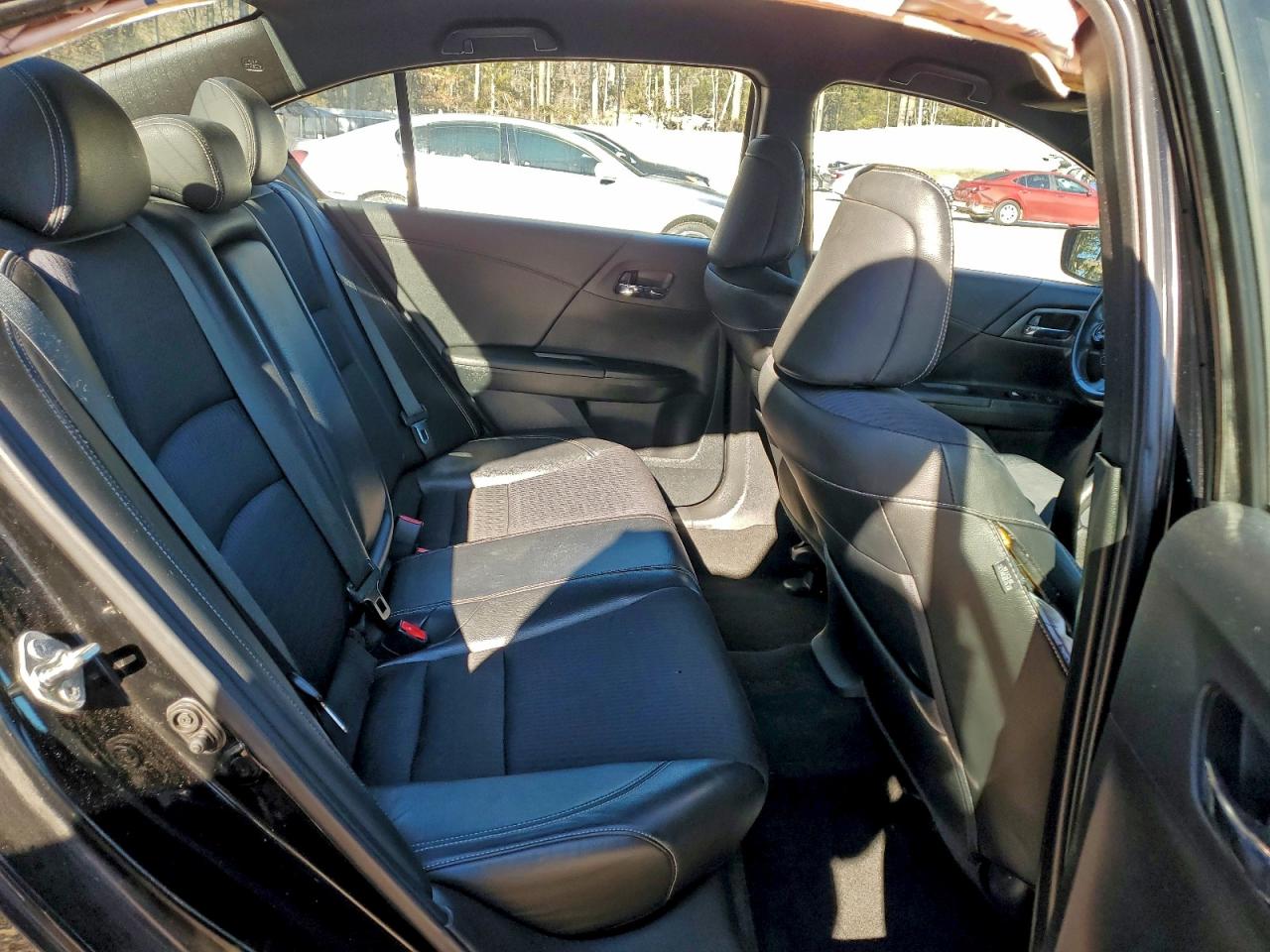 2016 HONDA ACCORD SPORT photo 19