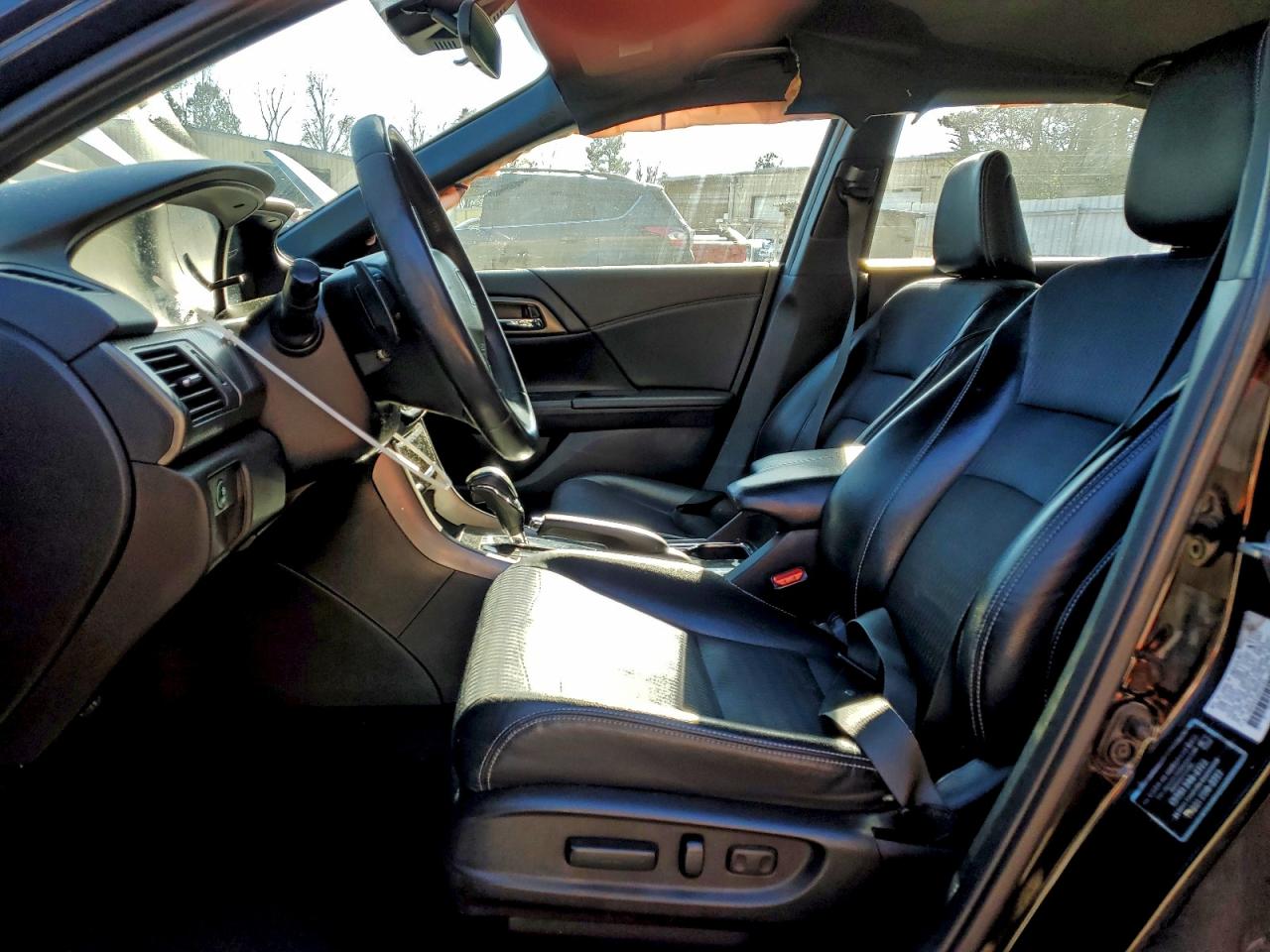 2016 HONDA ACCORD SPORT photo 13