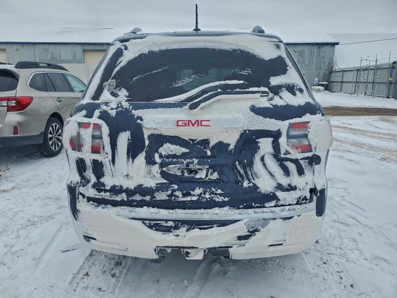 2016 GMC ACADIA SLE photo 6