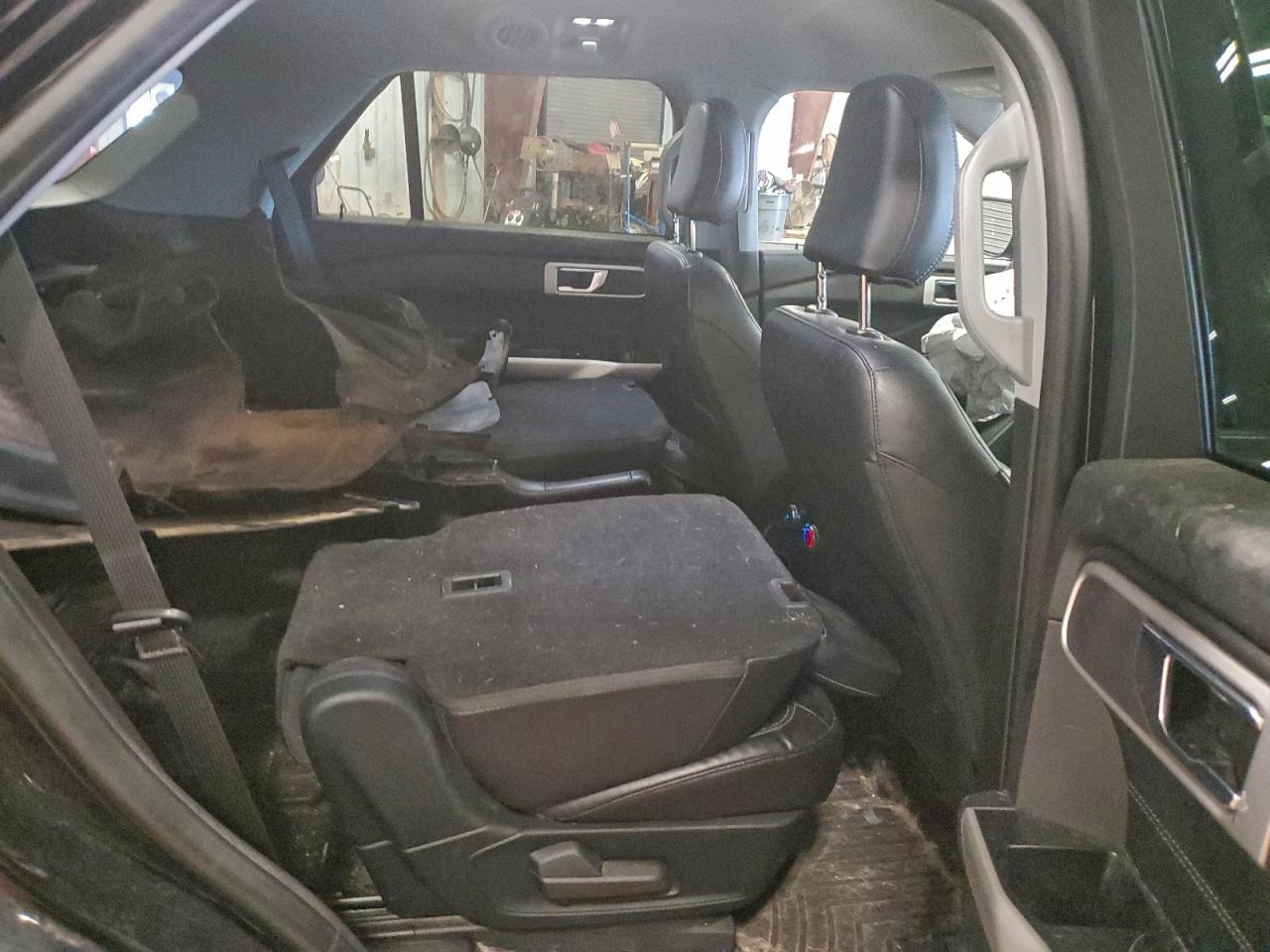 2021 FORD EXPLORER XLT photo 11