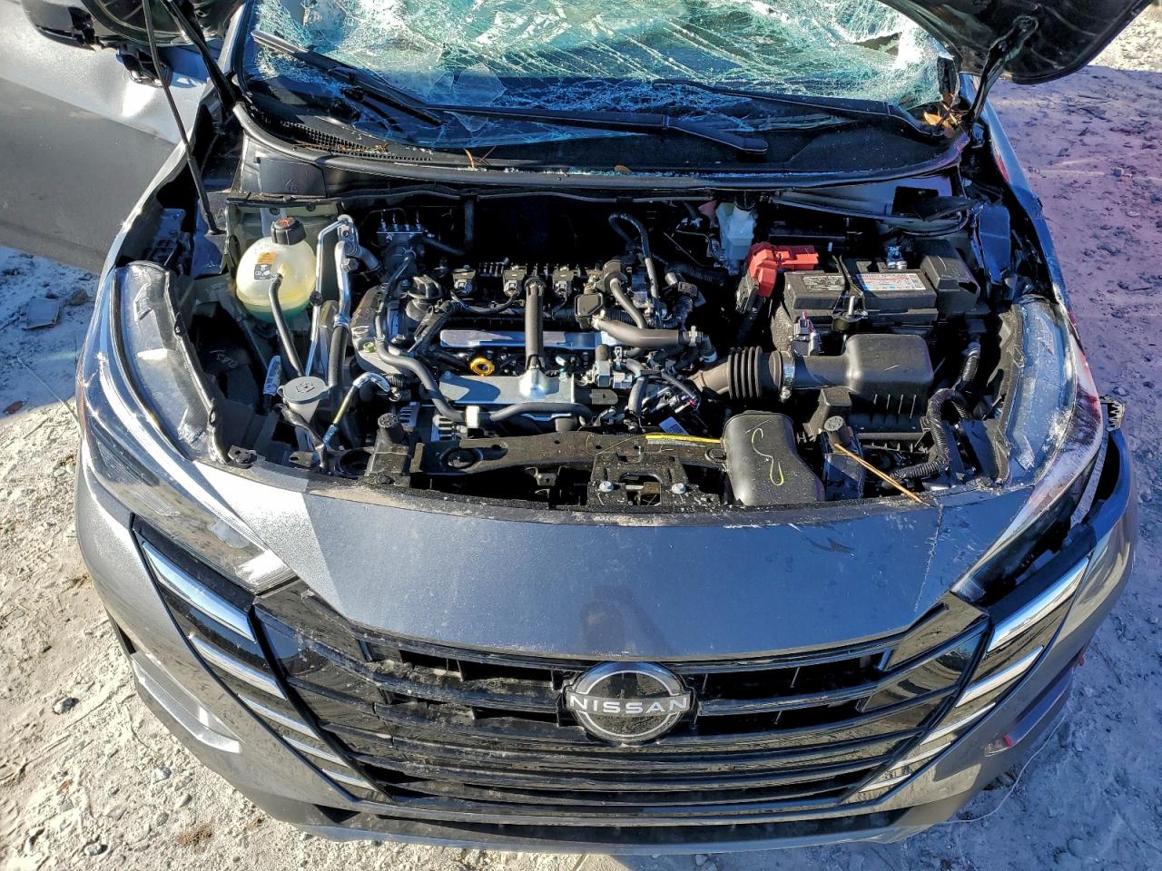 2025 NISSAN VERSA SV photo 11