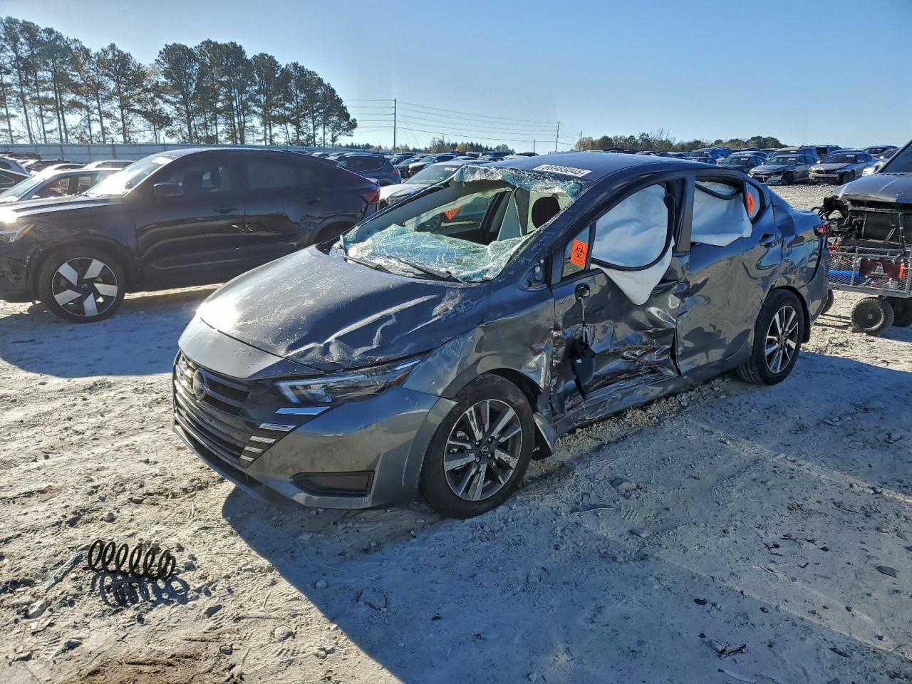 2025 NISSAN VERSA