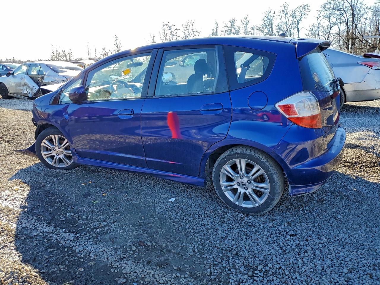 2011 HONDA FIT SPORT photo 2