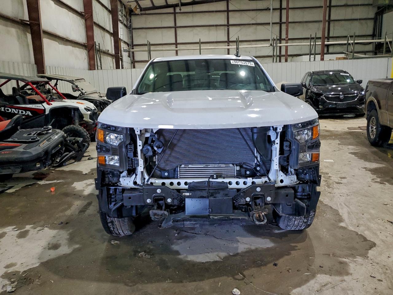 2024 CHEVROLET SILVERADO K1500 CUSTOM photo 5