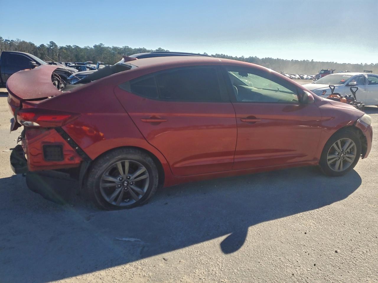 2017 HYUNDAI ELANTRA SE photo 3