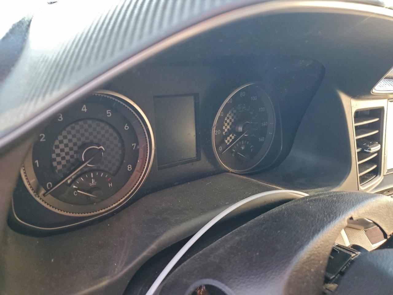 2019 HYUNDAI ELANTRA SEL photo 25