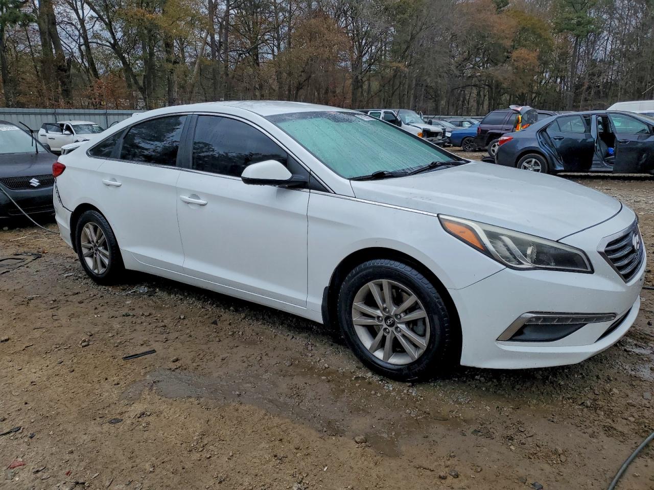 2015 HYUNDAI SONATA SE photo 7
