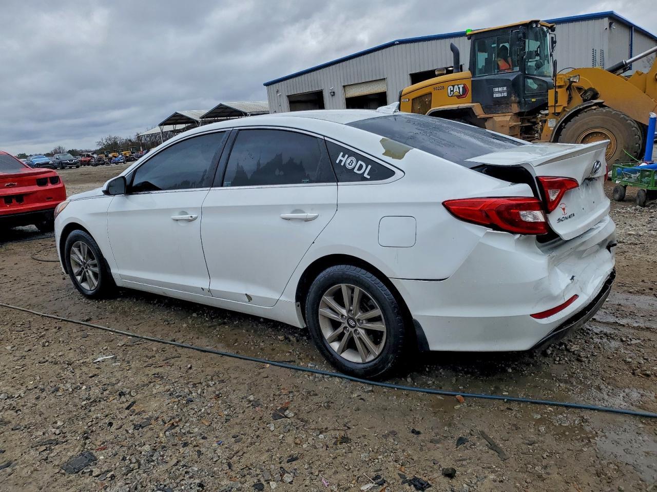 2015 HYUNDAI SONATA SE photo 3
