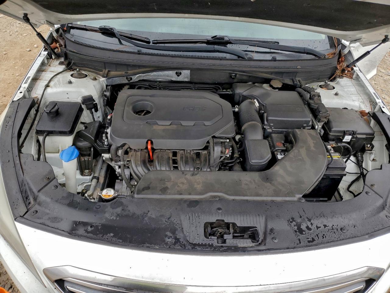 2015 HYUNDAI SONATA SE photo 21