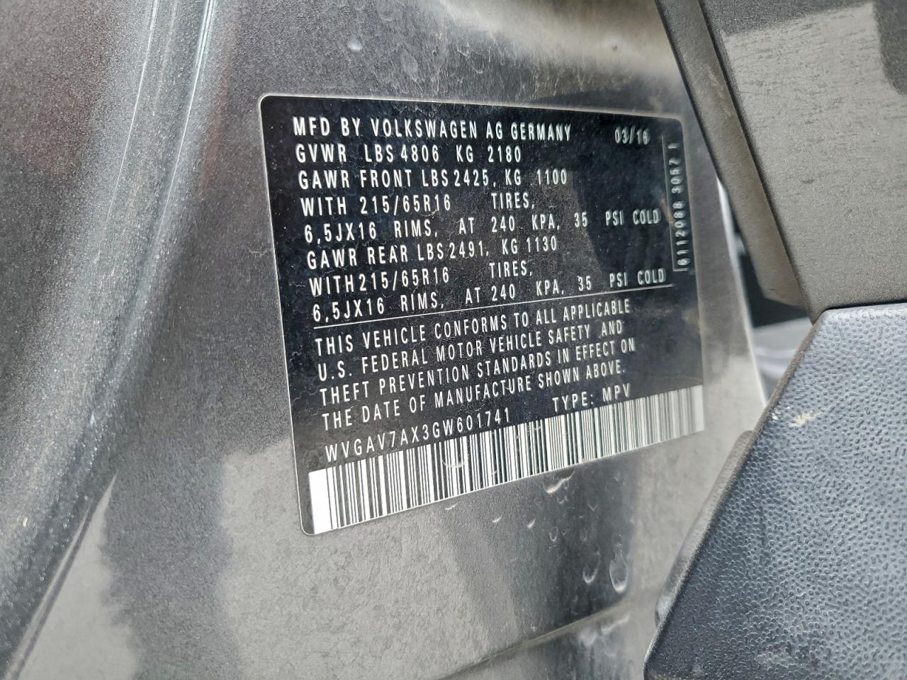 2016 VOLKSWAGEN TIGUAN S photo 53