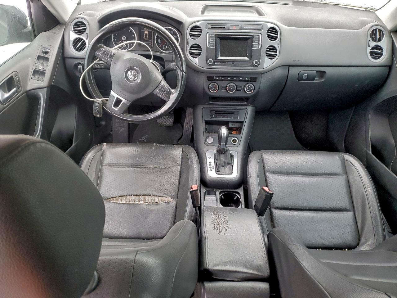2016 VOLKSWAGEN TIGUAN S photo 29