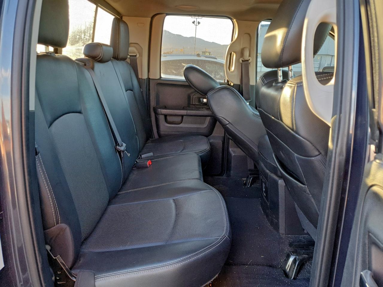 2015 RAM 1500 SPORT photo 10