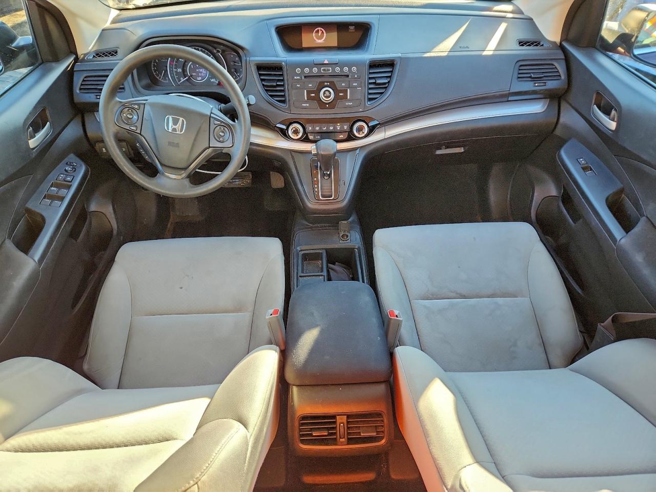 2015 HONDA CR-V LX photo 8