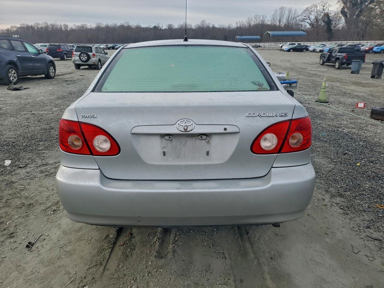 2006 TOYOTA COROLLA CE photo 6