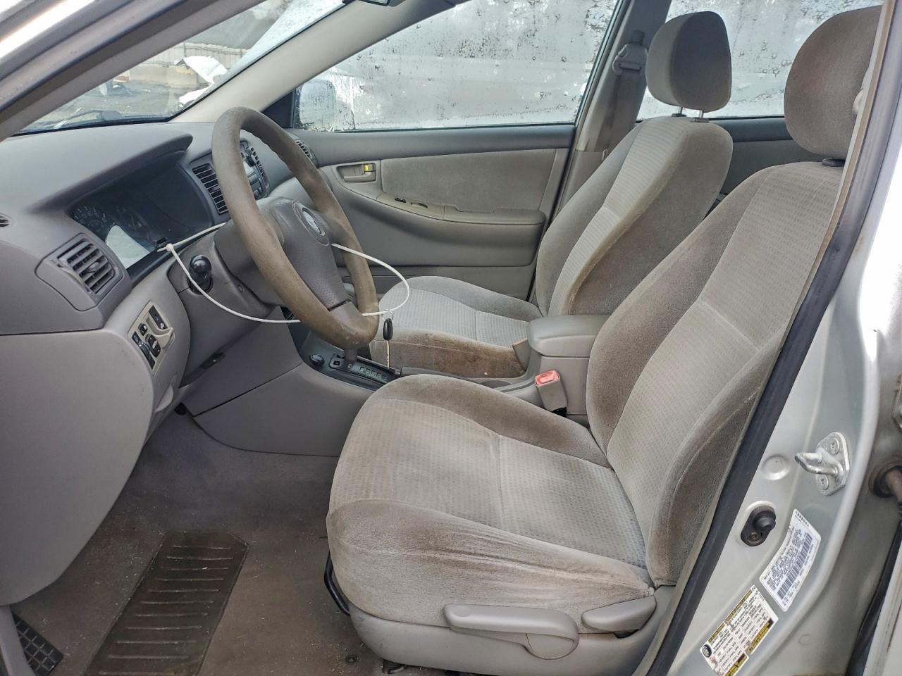 2006 TOYOTA COROLLA CE photo 7