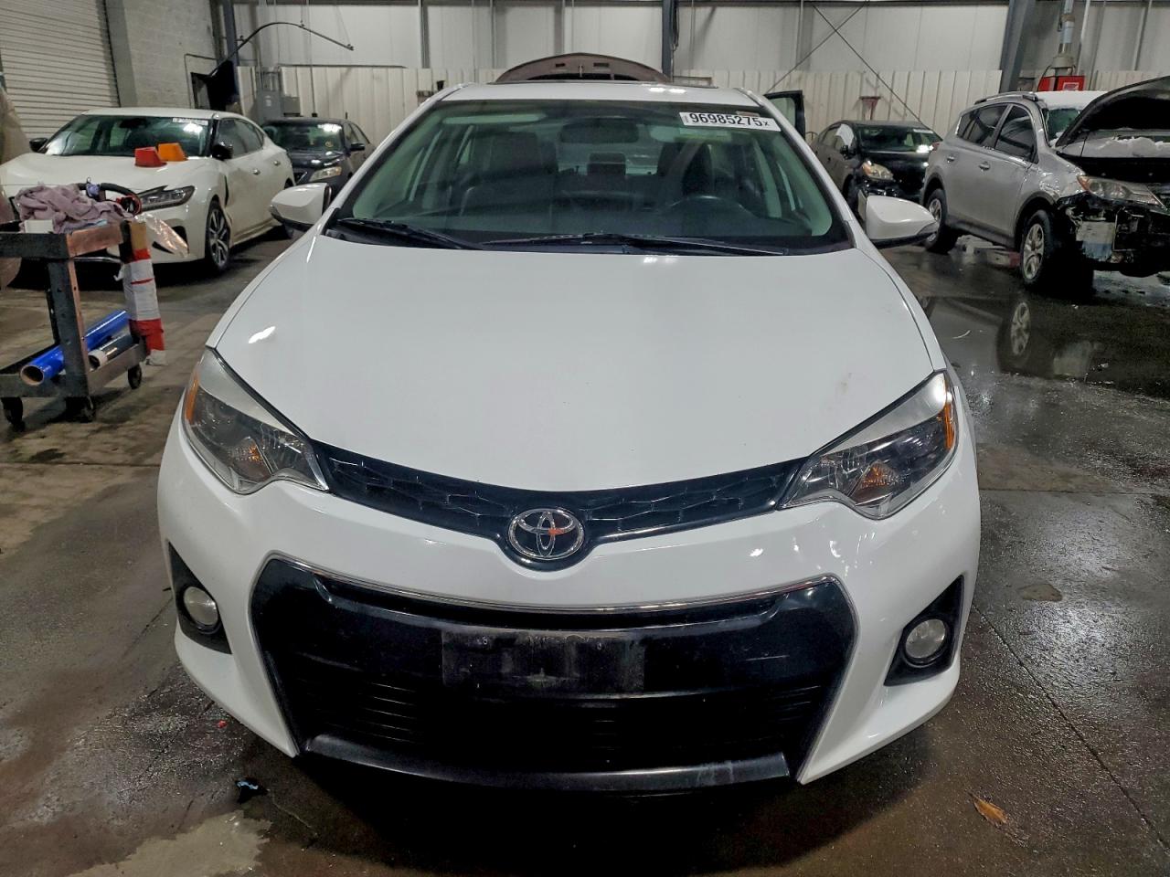 2014 TOYOTA COROLLA L photo 5