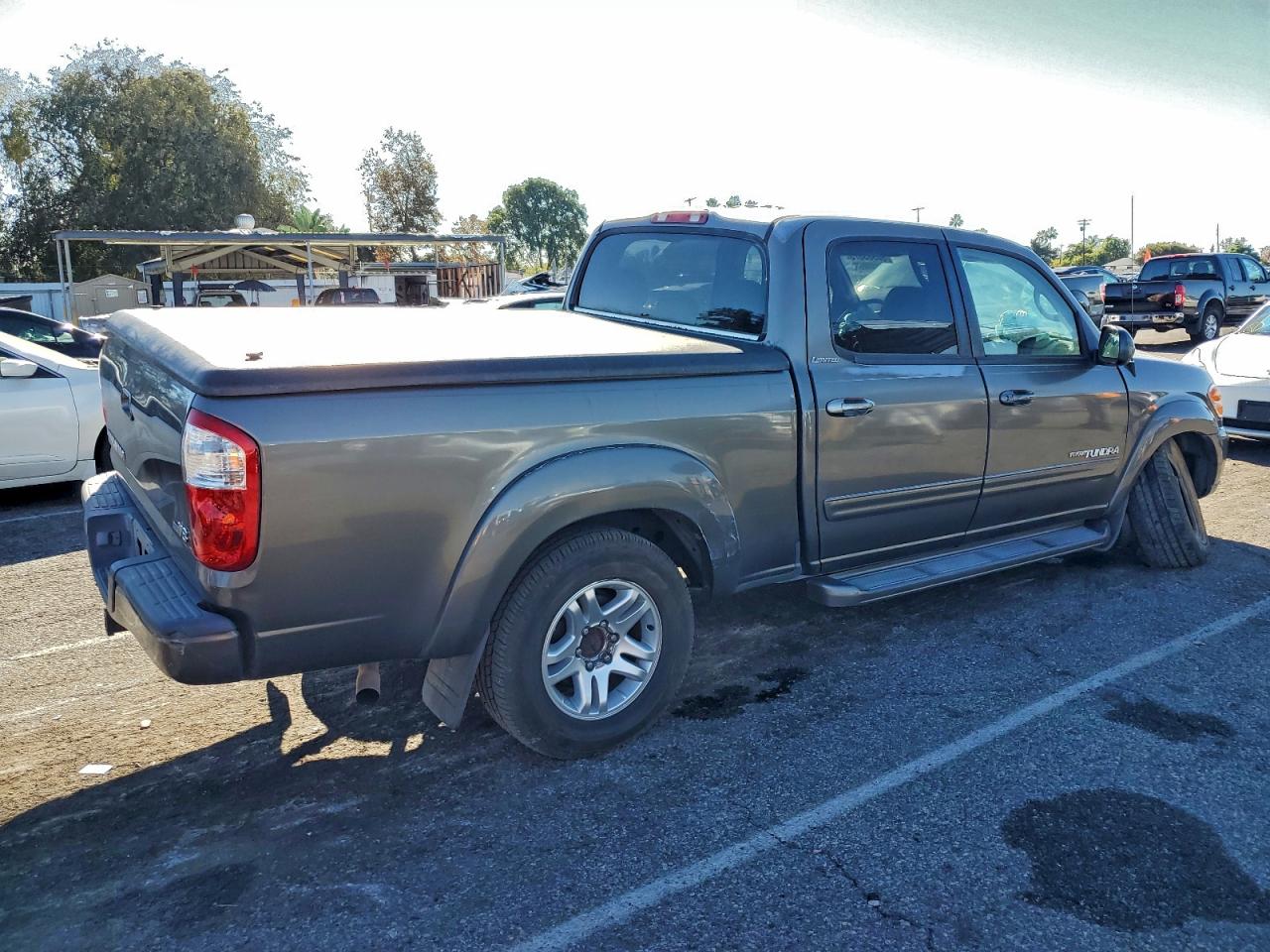 2004 TOYOTA TUNDRA DOUBLE CAB LIMITED photo 3