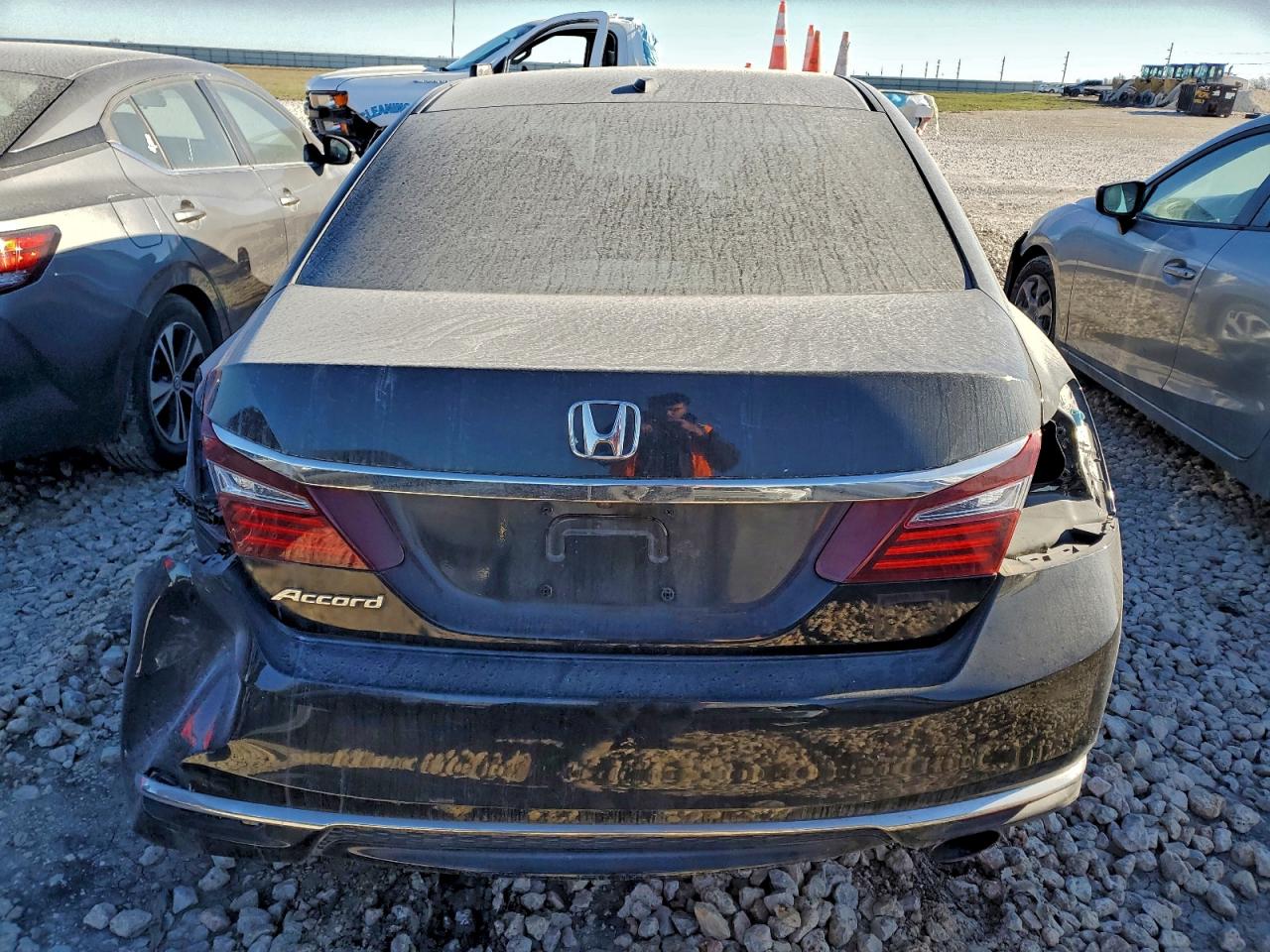 2016 HONDA ACCORD EX photo 6