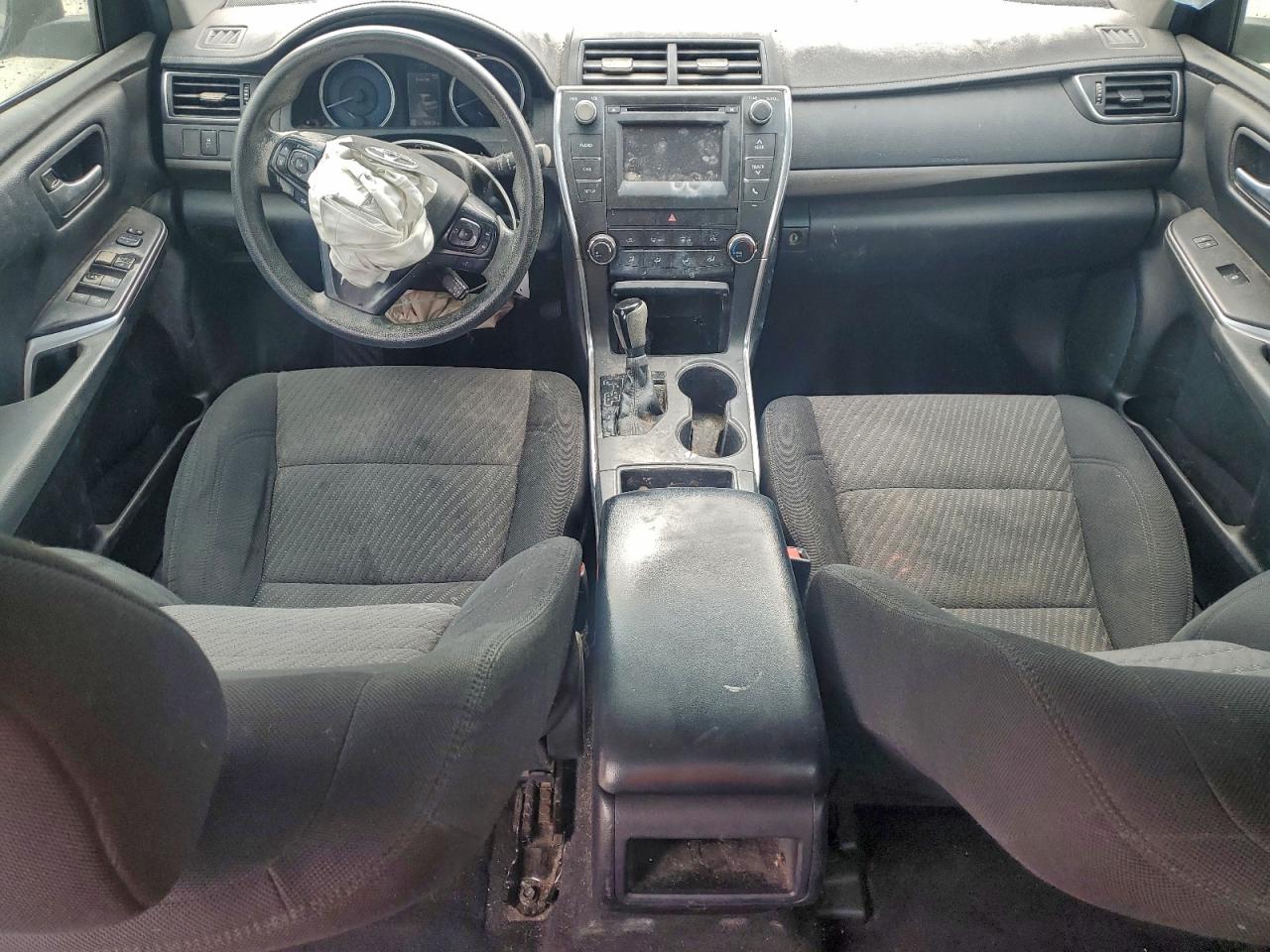 2017 TOYOTA CAMRY LE photo 15