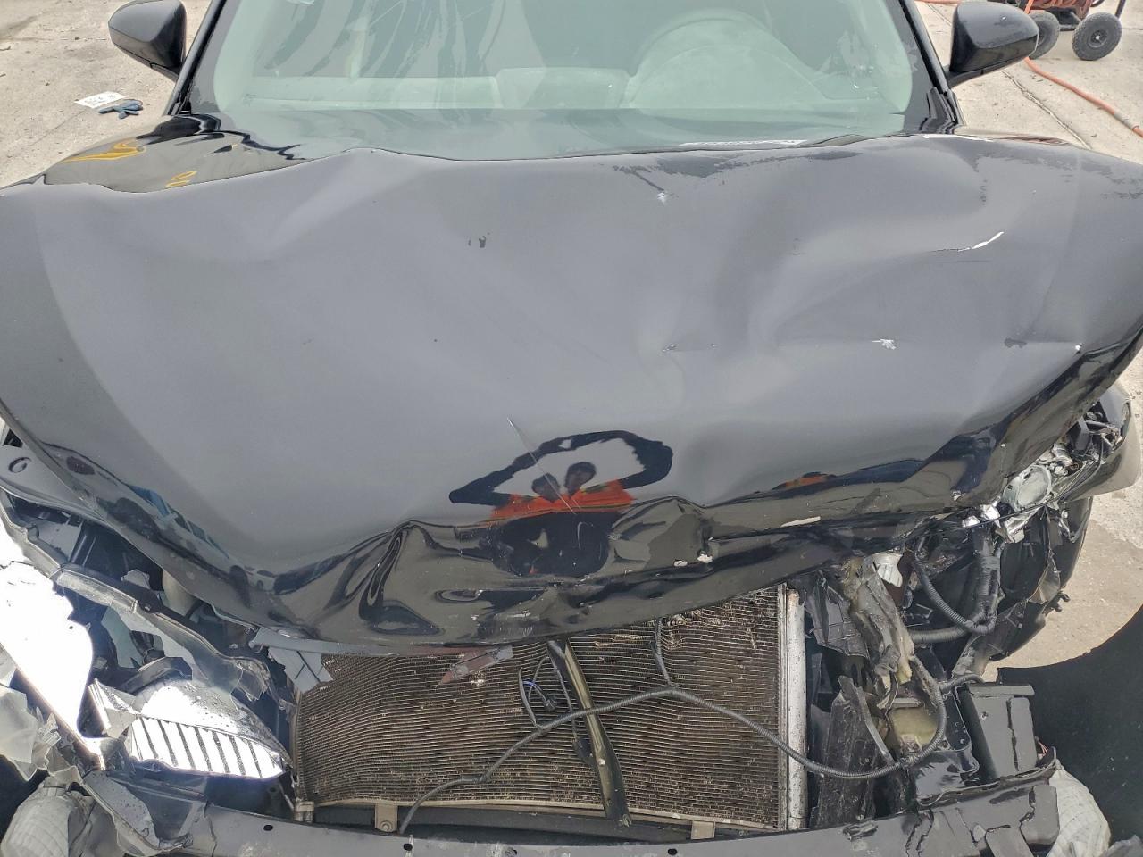 2017 TOYOTA CAMRY LE photo 21