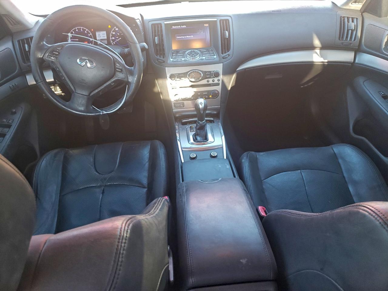 2010 INFINITI G37 BASE photo 22