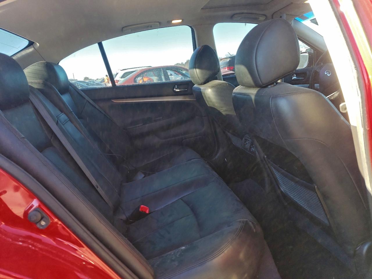 2010 INFINITI G37 BASE photo 28