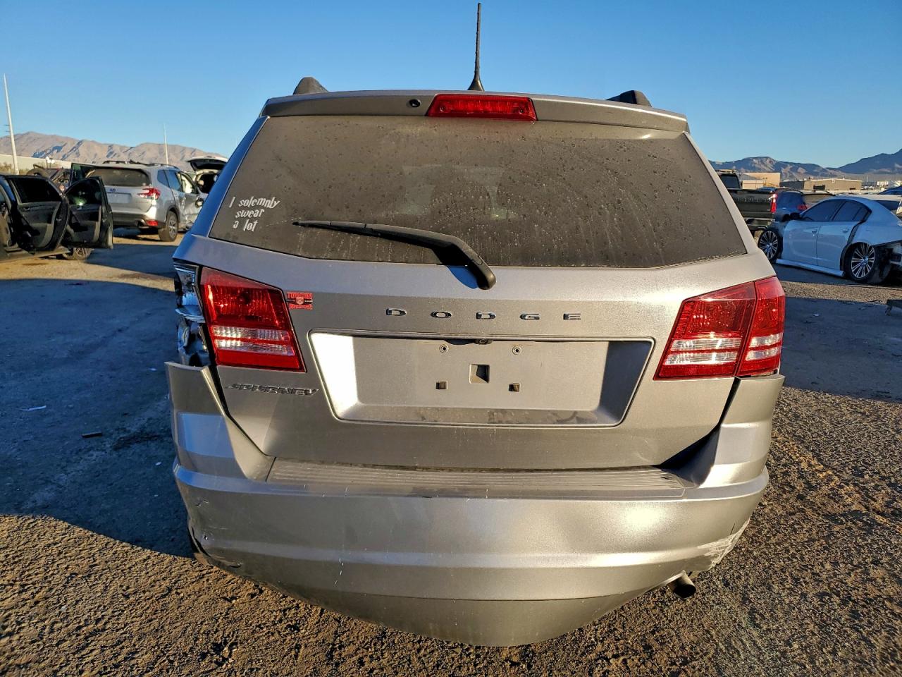 2018 DODGE JOURNEY SE photo 16