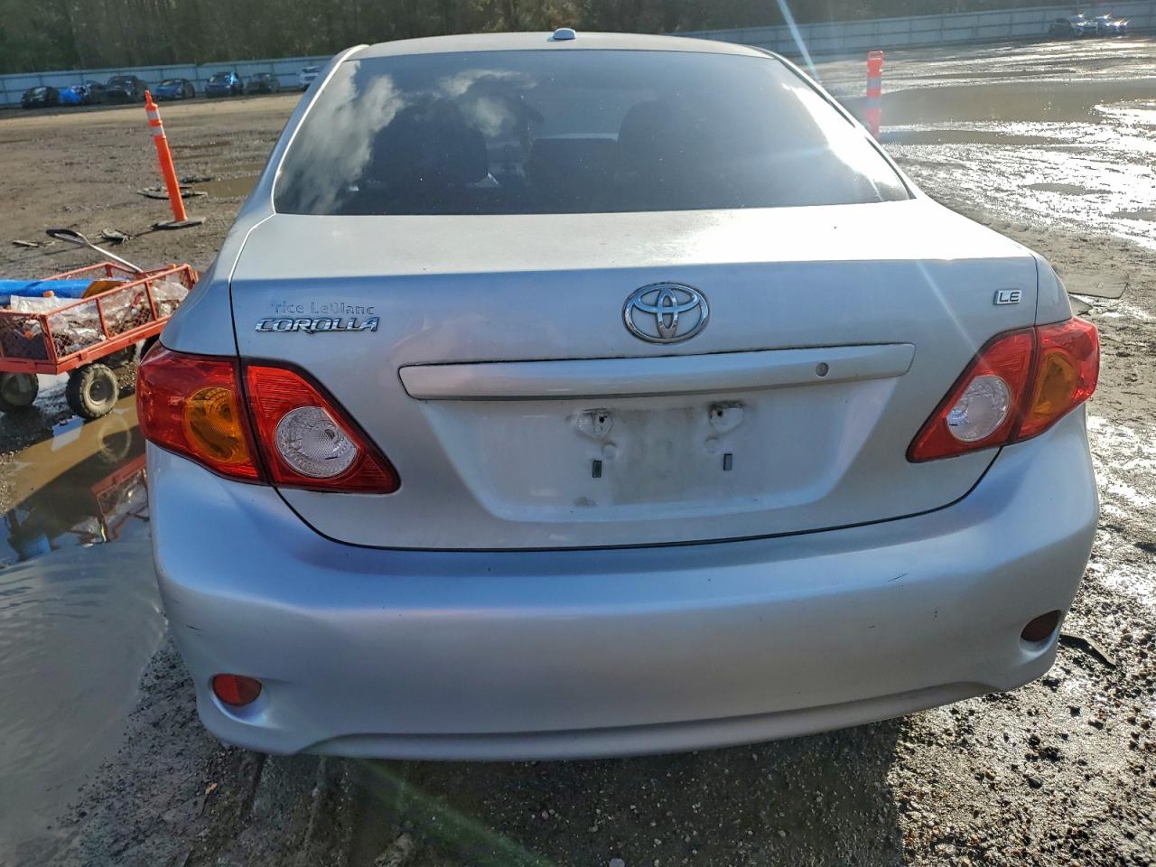 2010 TOYOTA COROLLA BASE photo 16