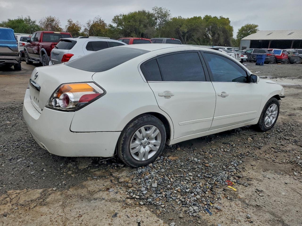 2012 NISSAN ALTIMA BASE photo 3