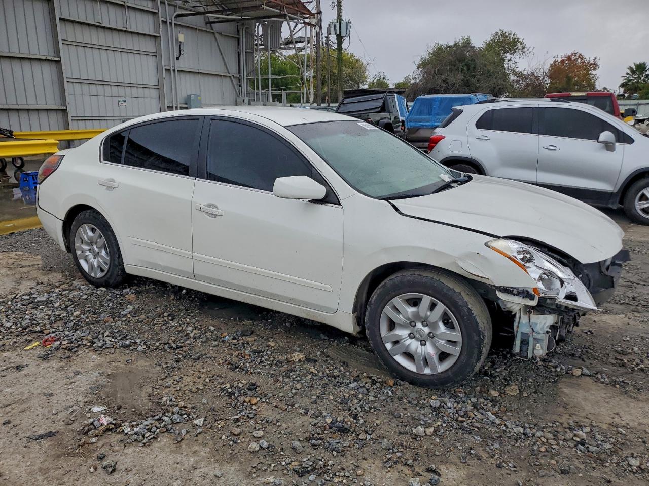 2012 NISSAN ALTIMA BASE photo 4