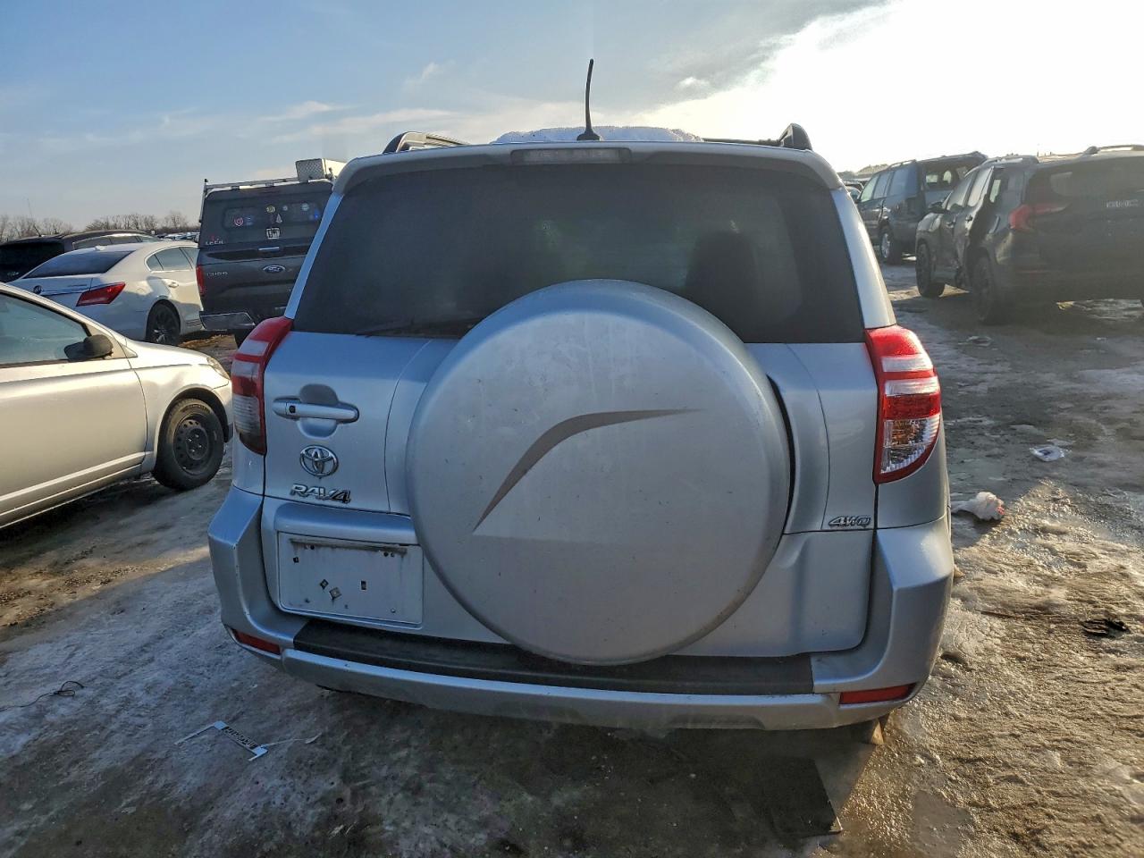 2012 TOYOTA RAV4 LIMITED photo 11