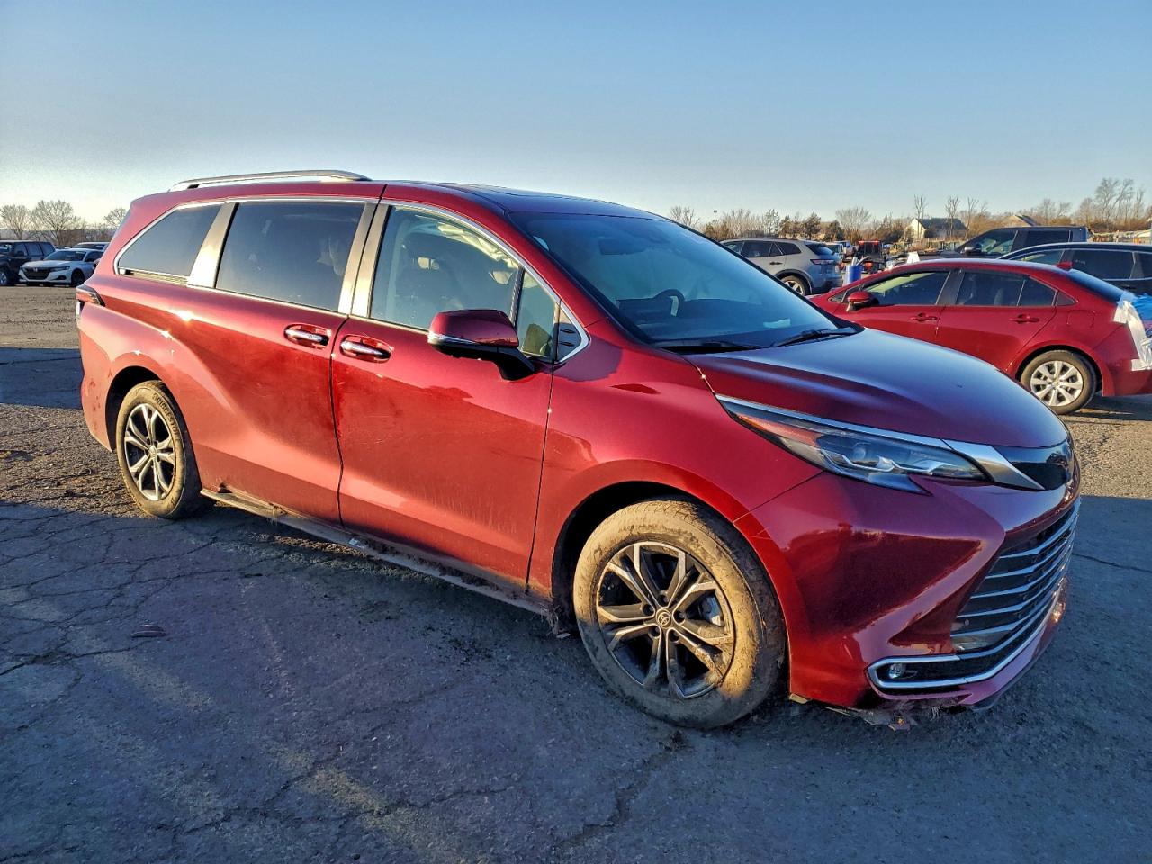 2025 TOYOTA SIENNA LIMITED photo 4