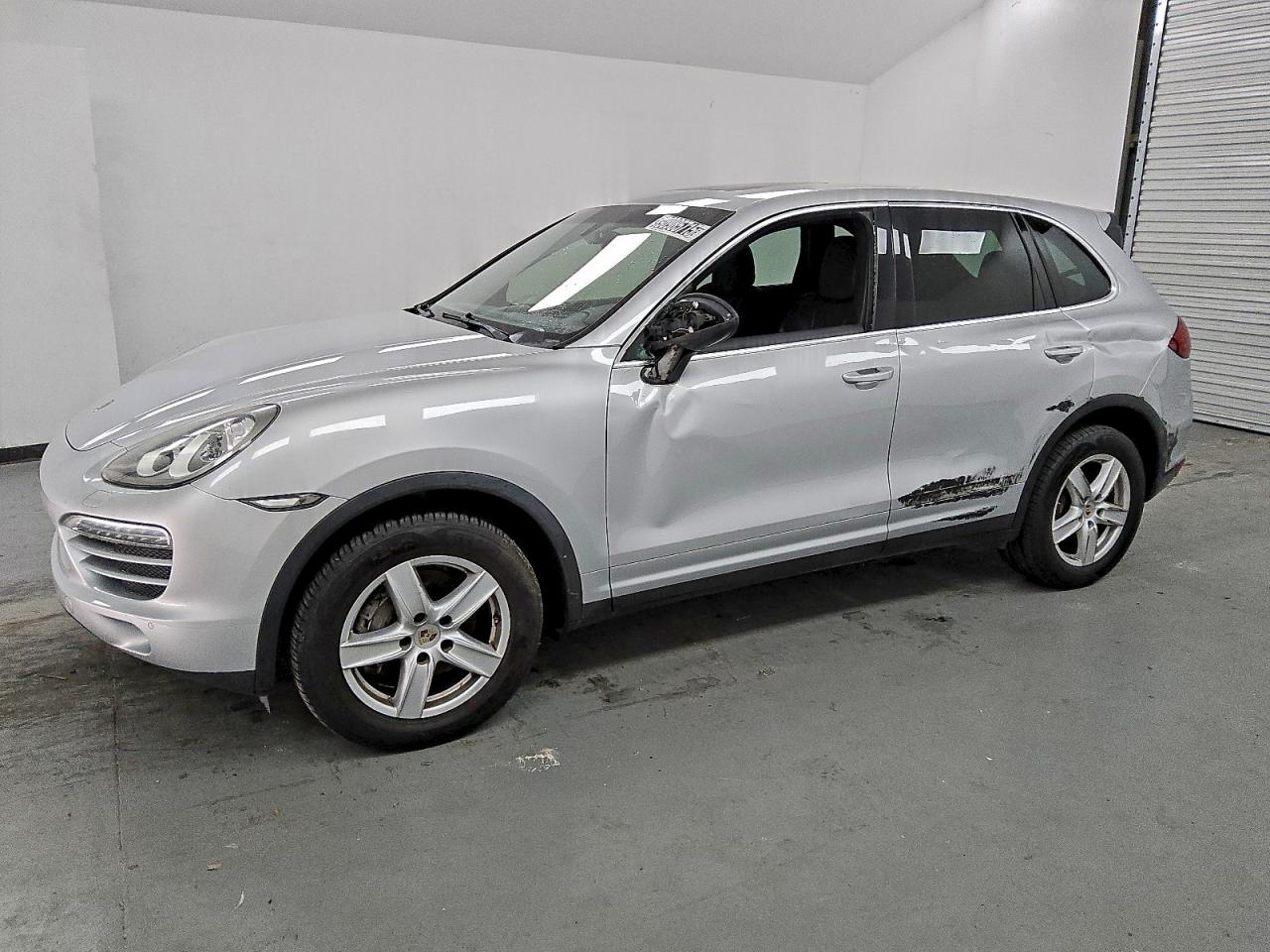 2013 PORSCHE CAYENNE