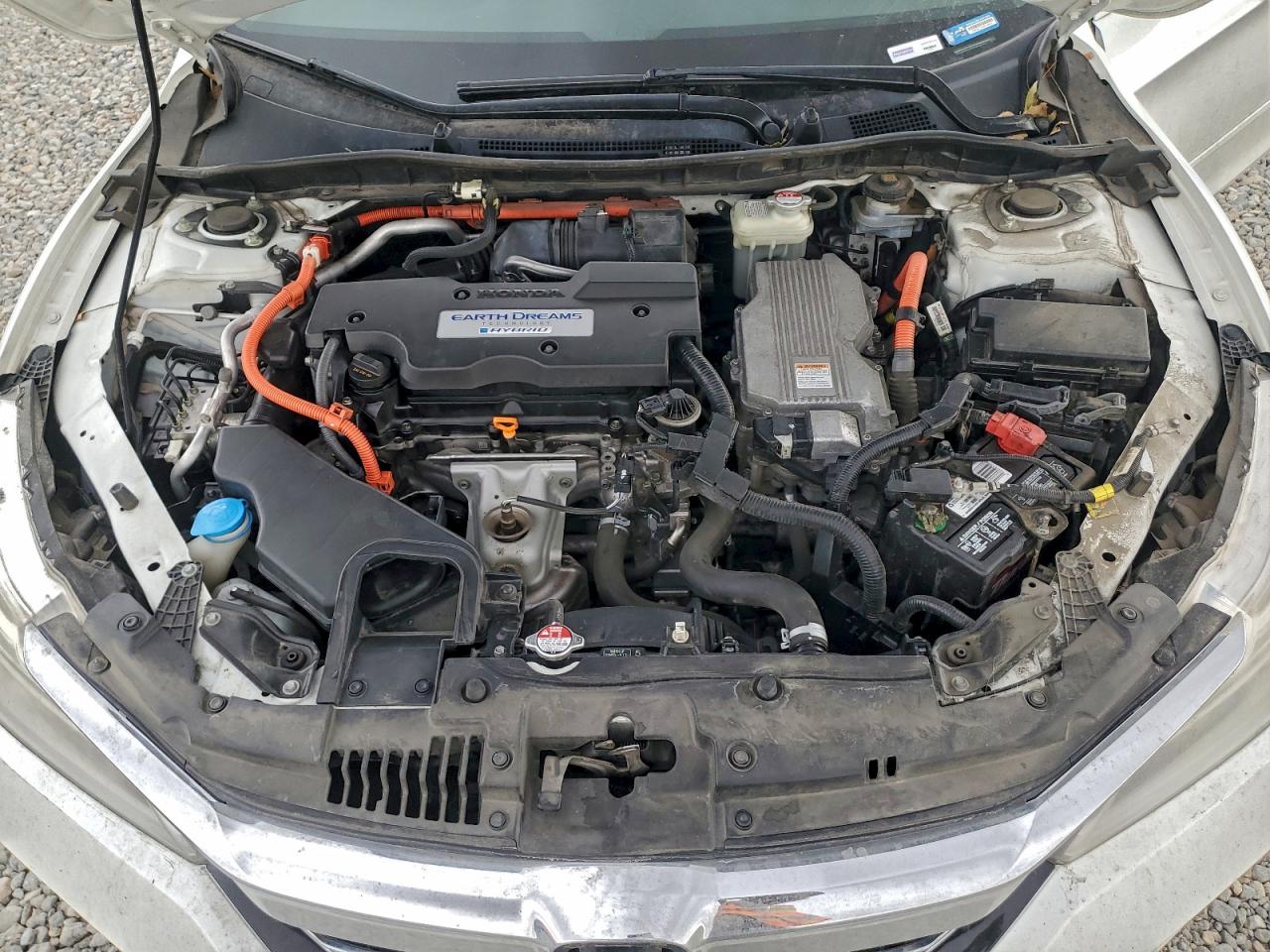 2017 HONDA ACCORD TOURING HYBRID photo 31
