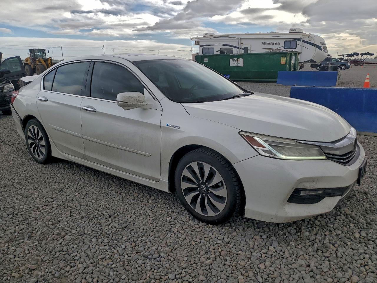 2017 HONDA ACCORD TOURING HYBRID photo 10