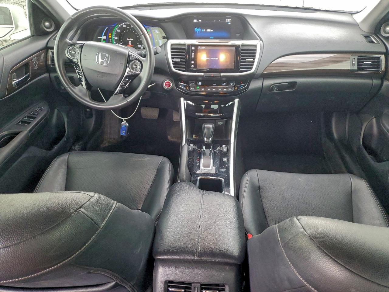 2017 HONDA ACCORD TOURING HYBRID photo 22