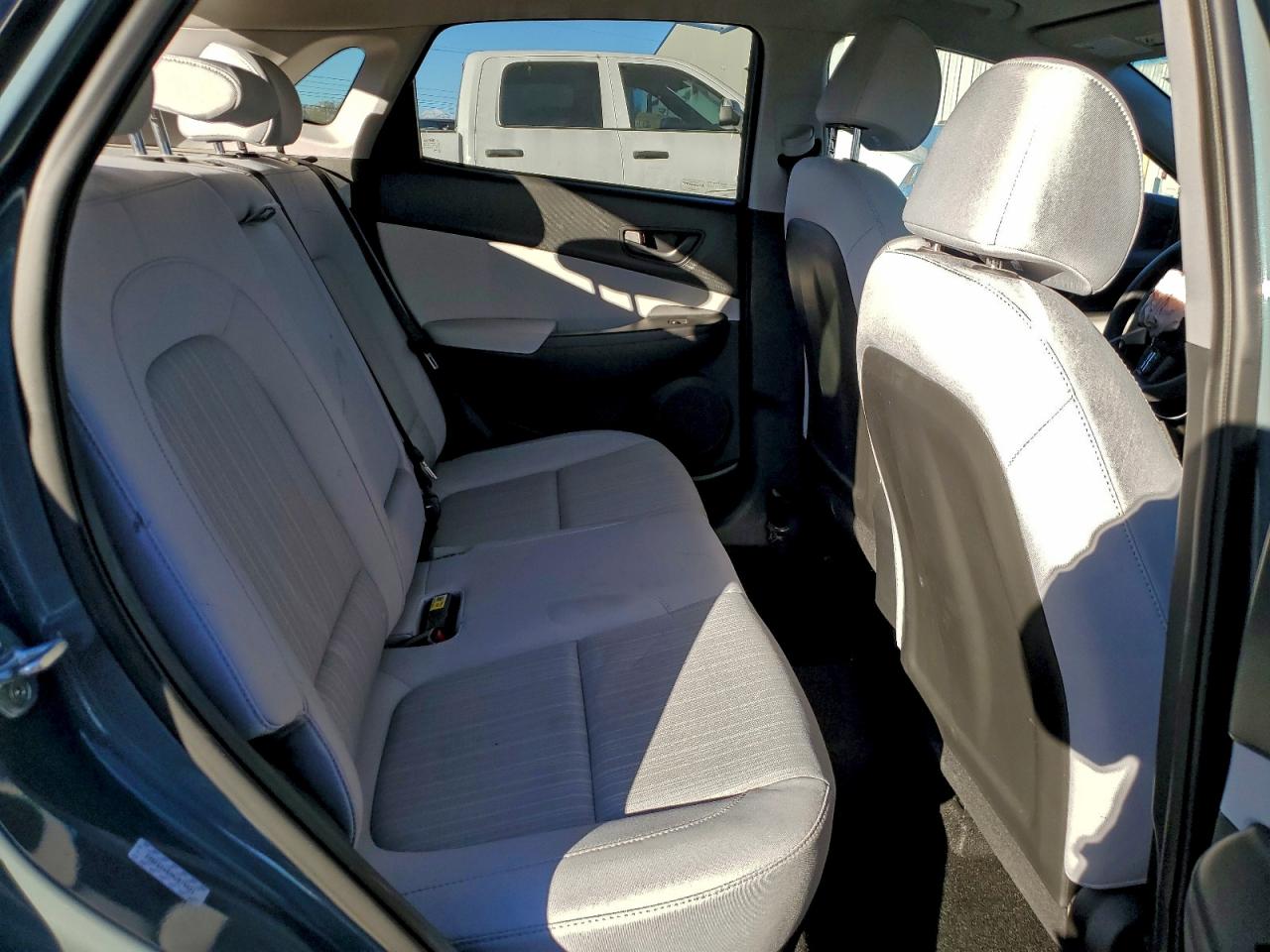 2022 HYUNDAI KONA SEL photo 11