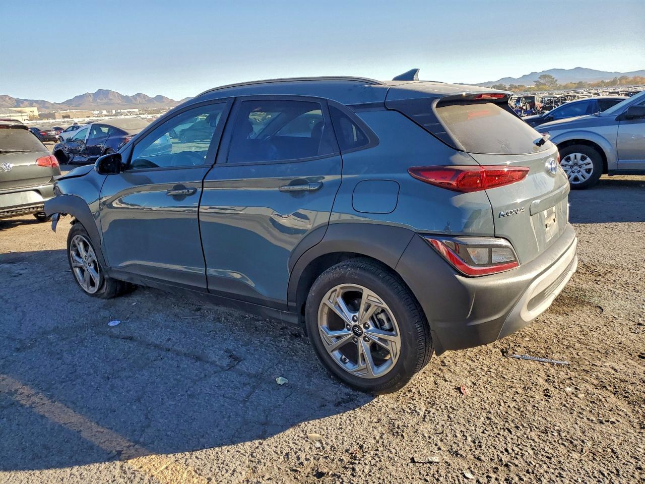 2022 HYUNDAI KONA SEL photo 2