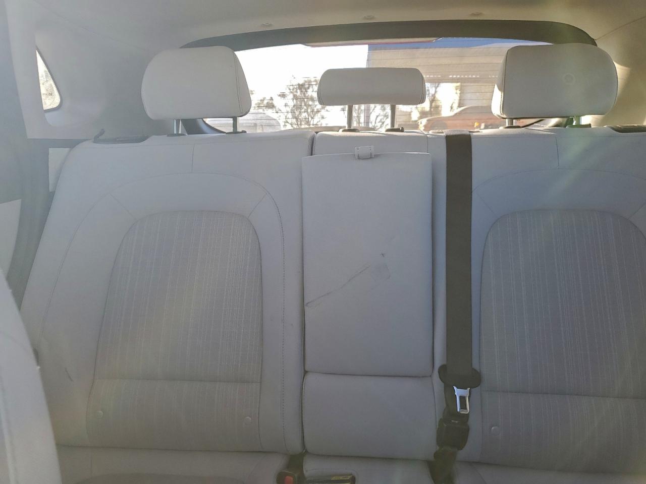 2022 HYUNDAI KONA SEL photo 10