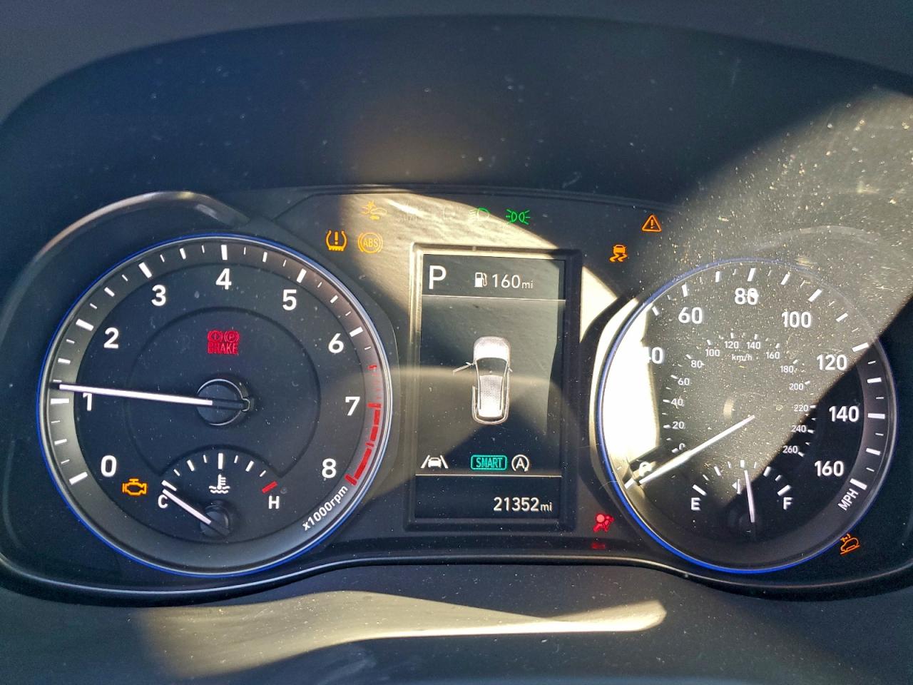 2022 HYUNDAI KONA SEL photo 9