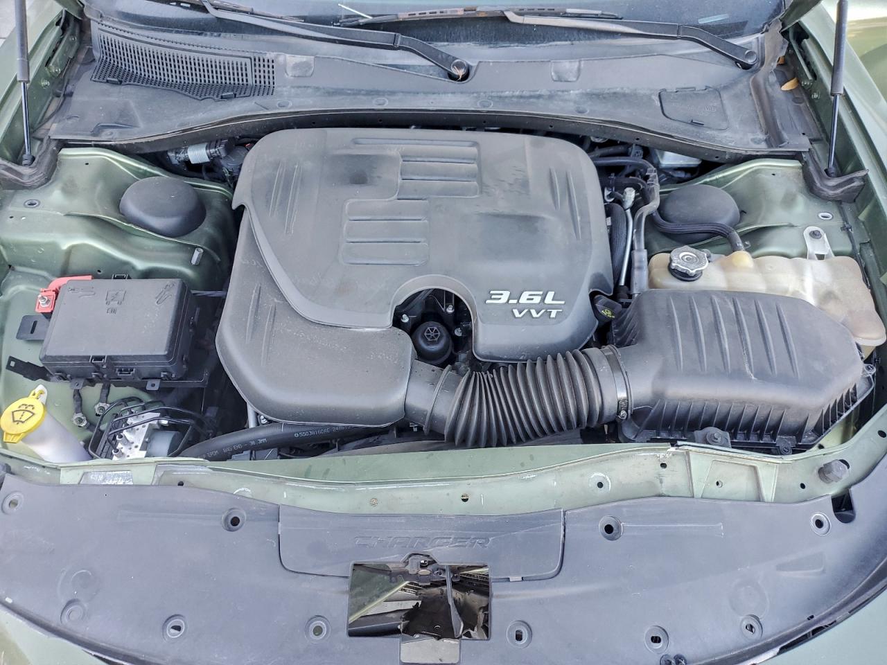 2018 DODGE CHARGER SXT photo 11