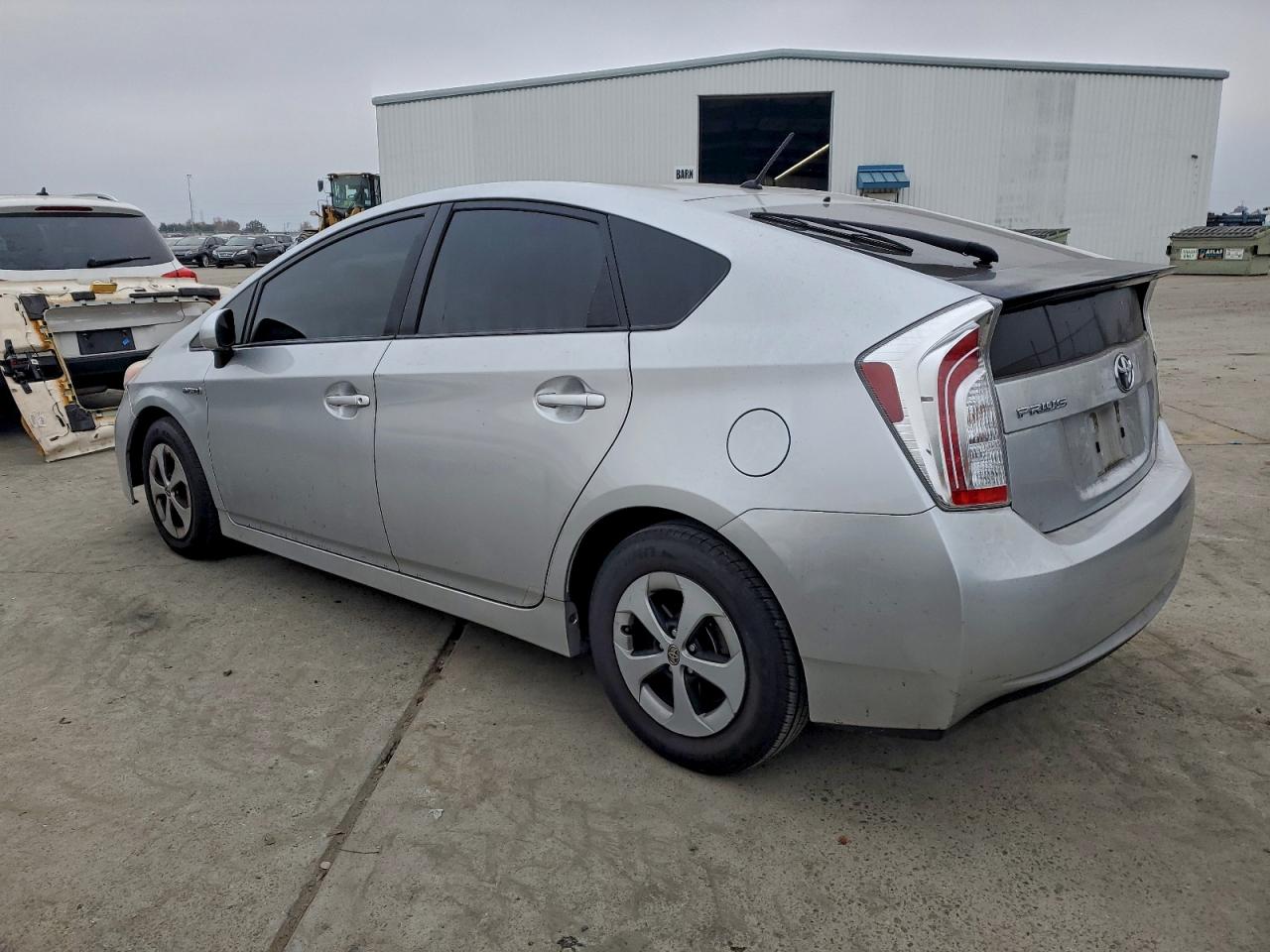 2013 TOYOTA PRIUS photo 3