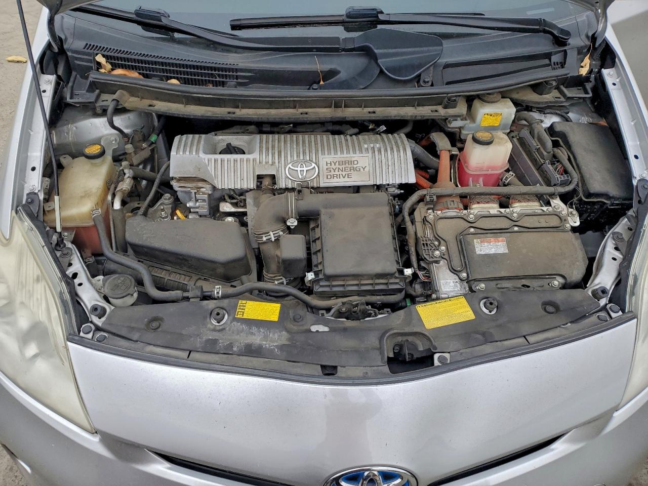 2013 TOYOTA PRIUS photo 21