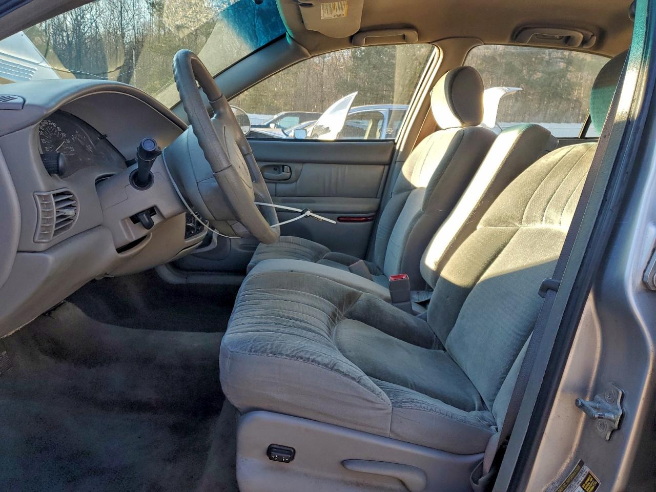 2005 BUICK CENTURY CUSTOM photo 13