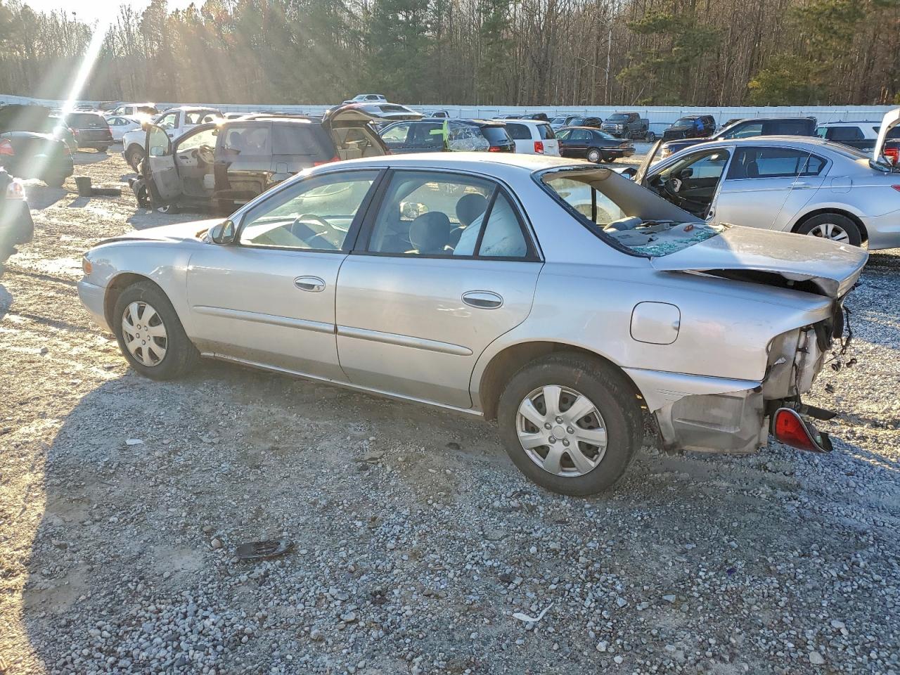 2005 BUICK CENTURY CUSTOM photo 3