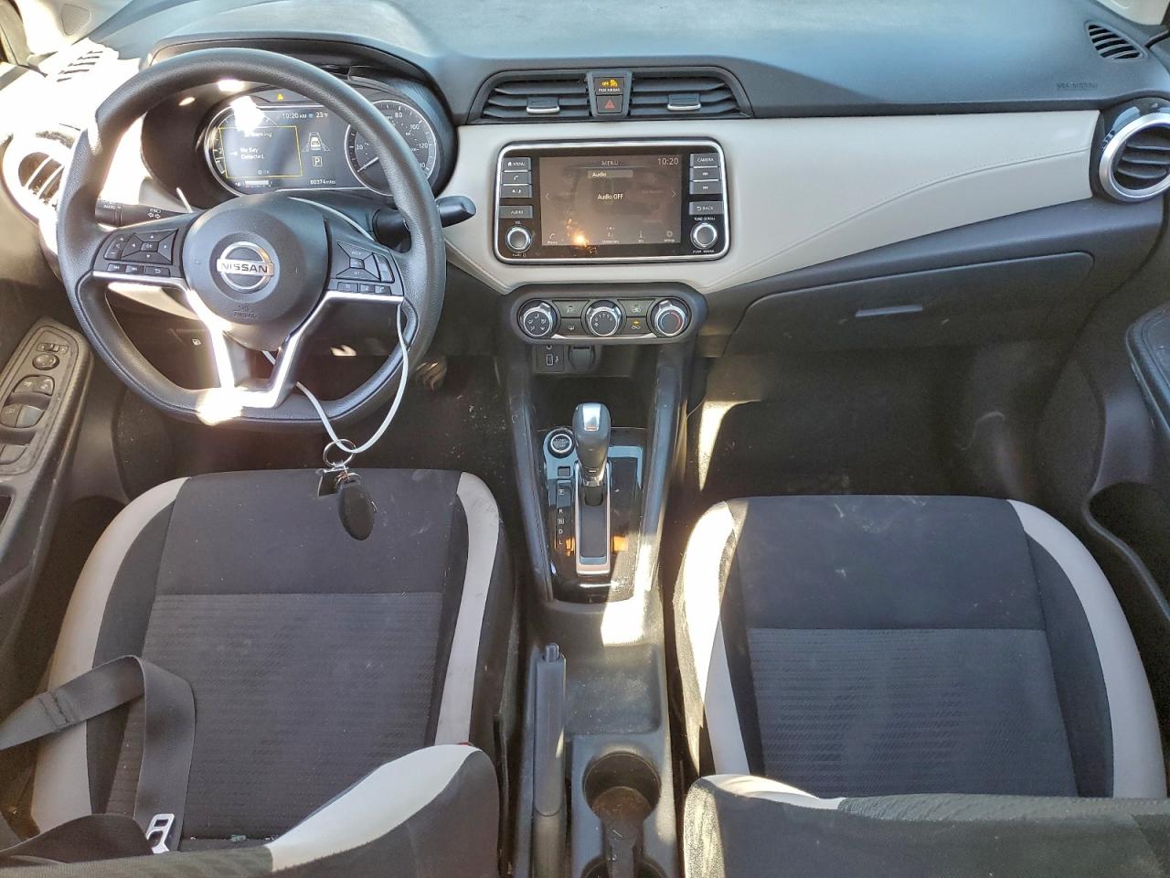 2021 NISSAN VERSA SV photo 15