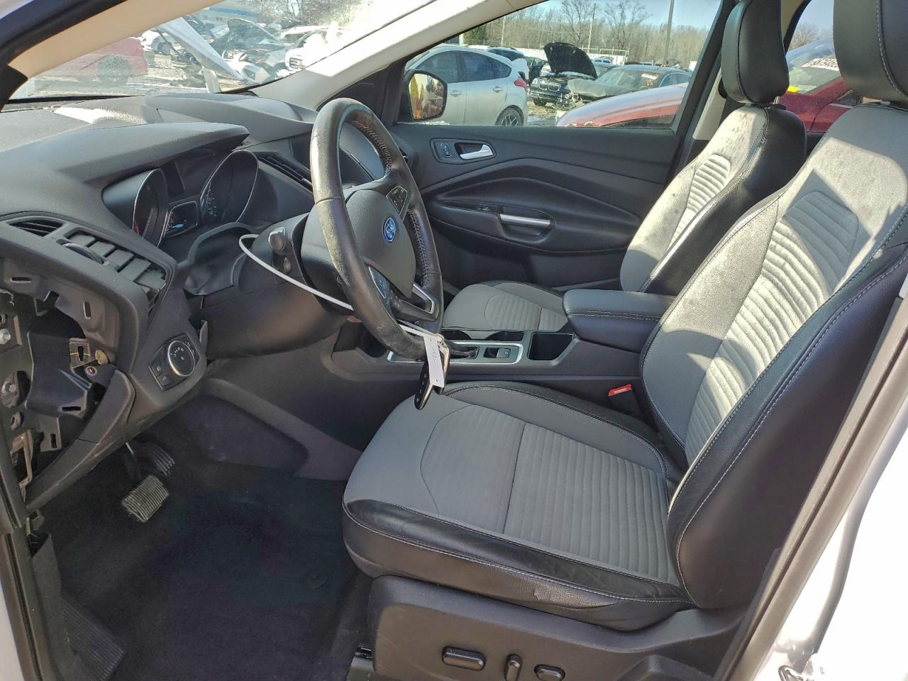 2019 FORD ESCAPE SE photo 7