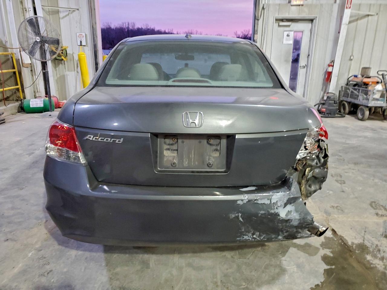 2010 HONDA ACCORD EXL photo 6