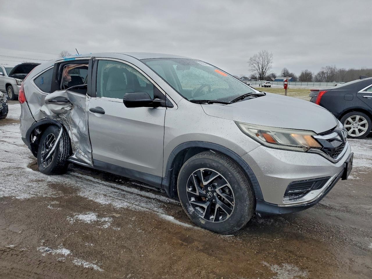 2016 HONDA CR-V SE photo 4